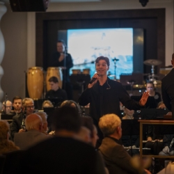 2025-11-29 Dinnershow_19