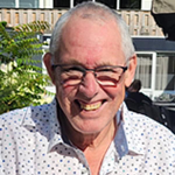 Martien Peters